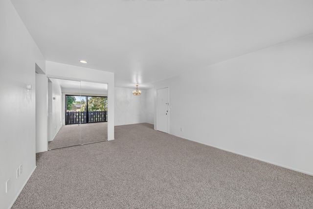 2106 Pauline Boulevard 202, Ann Arbor, MI 48103