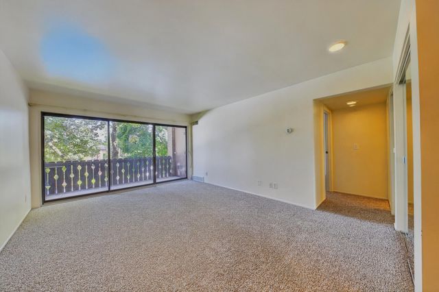 2106 Pauline Boulevard 202, Ann Arbor, MI 48103