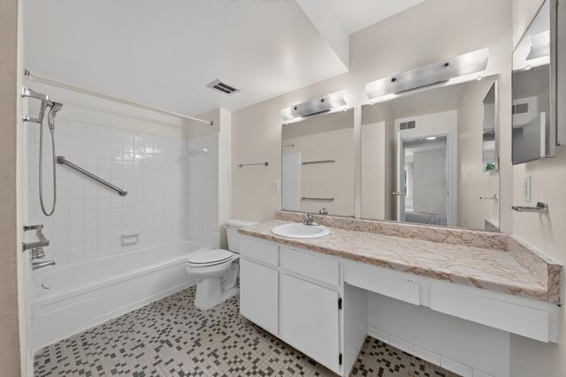 2106 Pauline Boulevard 202, Ann Arbor, MI 48103