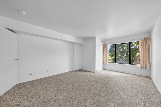 2106 Pauline Boulevard 202, Ann Arbor, MI 48103