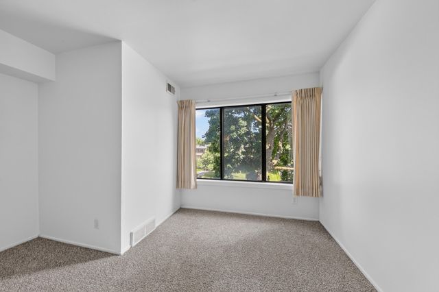 2106 Pauline Boulevard 202, Ann Arbor, MI 48103