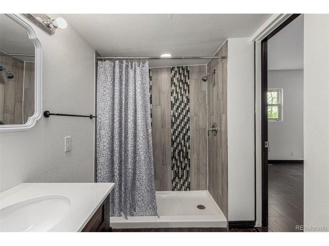 299 4th Ave, Limon, CO 80828