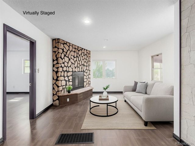 299 4th Ave, Limon, CO 80828