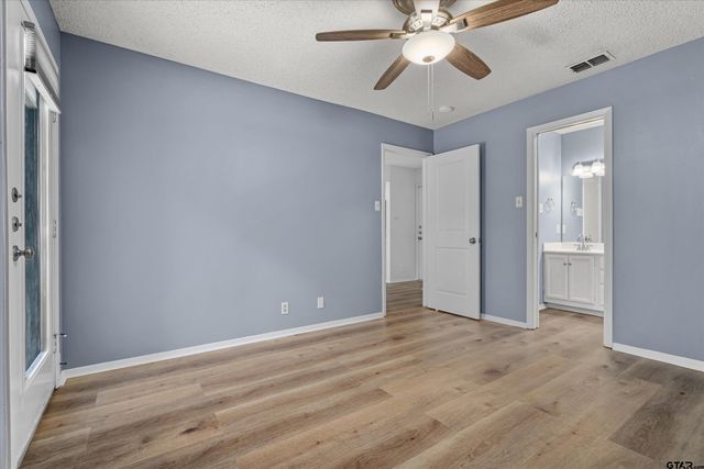 2404 Villa Ct, Tyler, TX 75703
