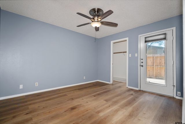 2404 Villa Ct, Tyler, TX 75703
