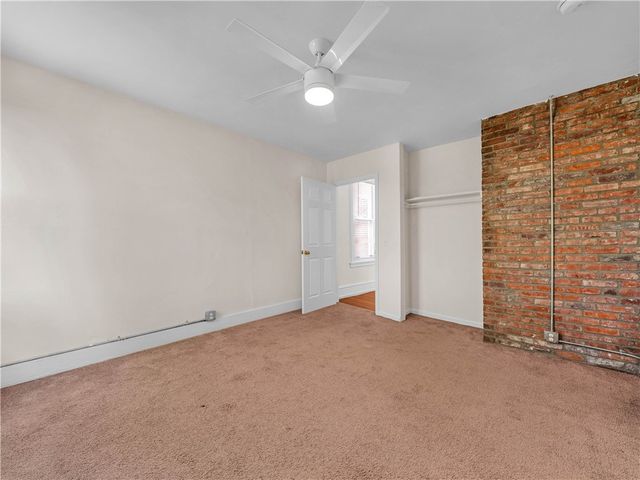 340 Ophelia St, Oakland, PA 15213