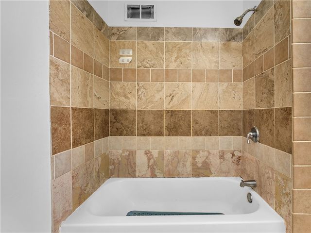 340 Ophelia St, Oakland, PA 15213