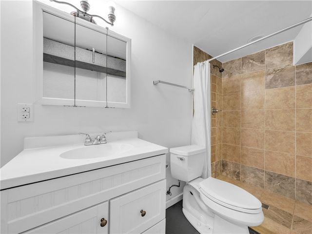 340 Ophelia St, Oakland, PA 15213