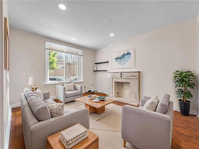 340 Ophelia St, Oakland, PA 15213