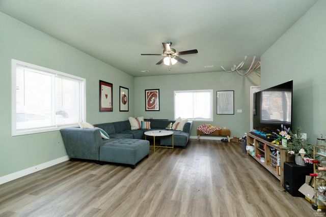 903 Sunset Avenue, Manhattan, KS 66502