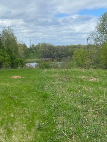 9980 Arkansas Path, Inver Grove Heights, MN 55077