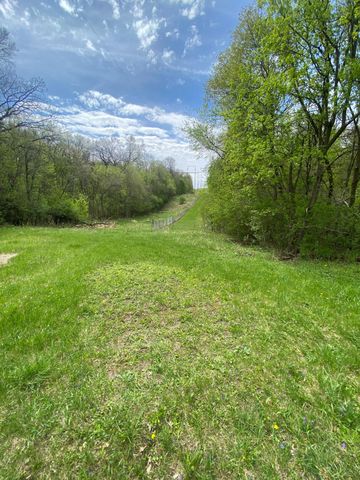 9980 Arkansas Path, Inver Grove Heights, MN 55077