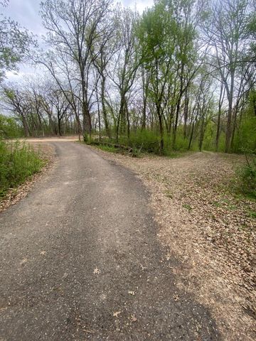 9980 Arkansas Path, Inver Grove Heights, MN 55077