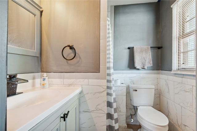 1638 47th Street NE, Cedar Rapids, IA 52402