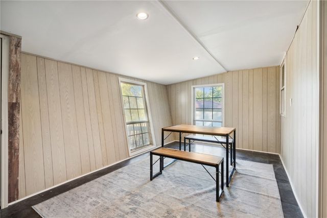 1638 47th Street NE, Cedar Rapids, IA 52402