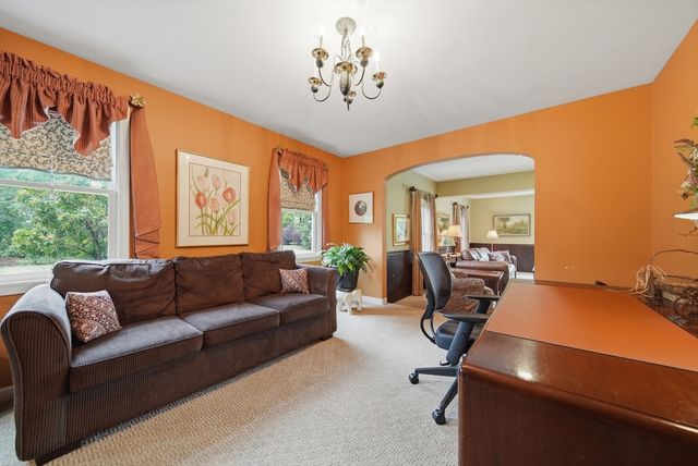 5 Nursery Rd, Pepperell, MA 01463