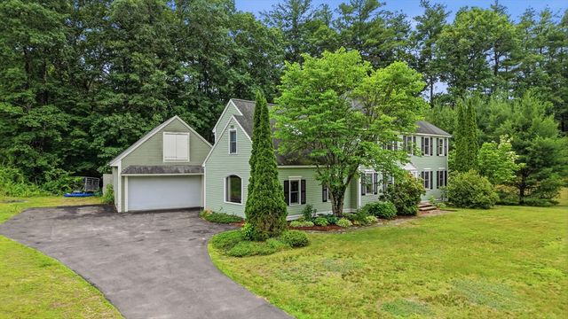 5 Nursery Rd, Pepperell, MA 01463