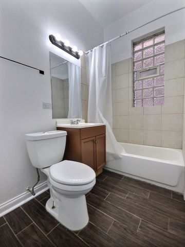 3619 W 5th Avenue, Chicago, IL 60624
