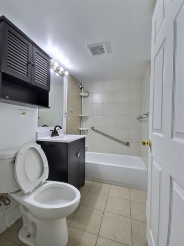 3619 W 5th Avenue, Chicago, IL 60624