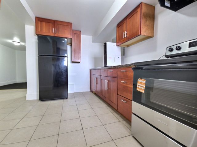 3619 W 5th Avenue, Chicago, IL 60624