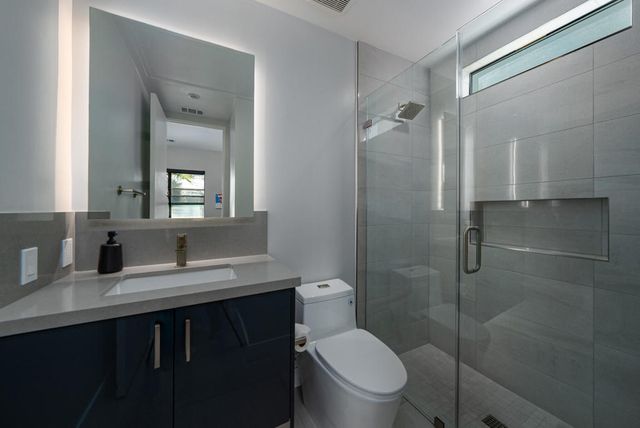 1345 Vue Place, Palm Springs, CA 92262