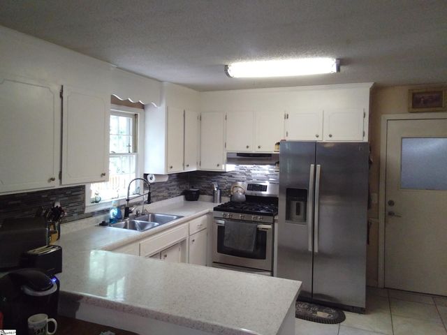 309 Asbury Circle, Easley, SC 29640