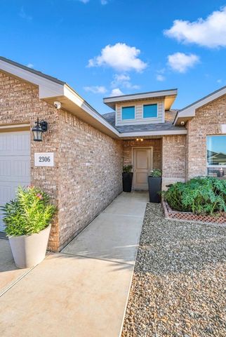 2306 Husk St, Midland, TX 79705