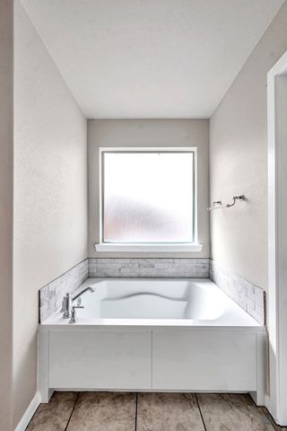 2306 Husk St, Midland, TX 79705