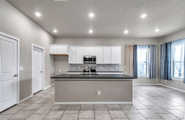 2306 Husk St, Midland, TX 79705