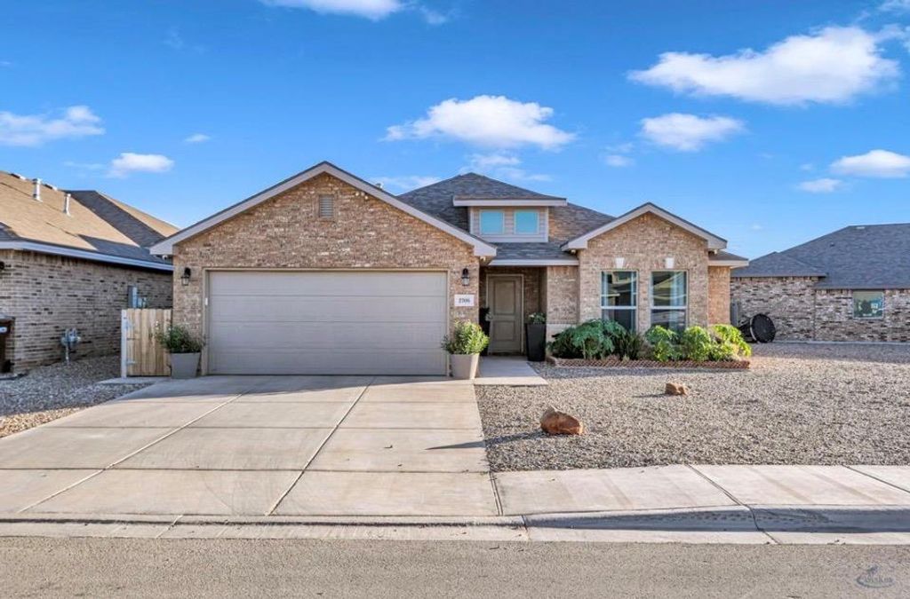 2306 Husk St, Midland, TX 79705