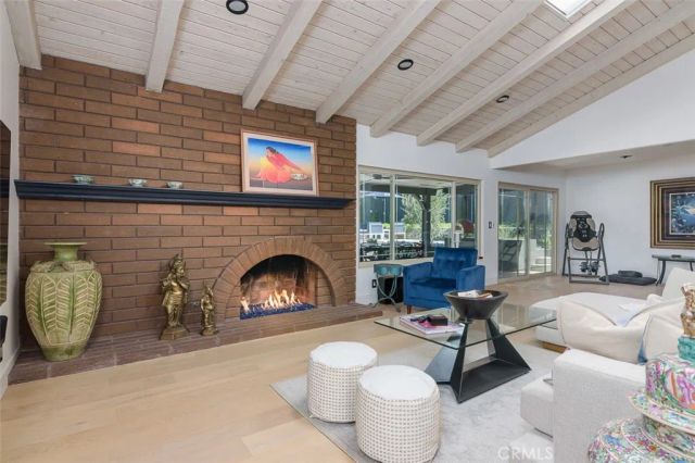 954 Encino Vista Drive, Thousand Oaks, CA 91362