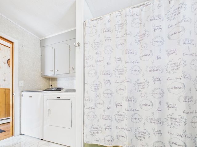 63 Pariseau Drive, Canaan, VT 05902