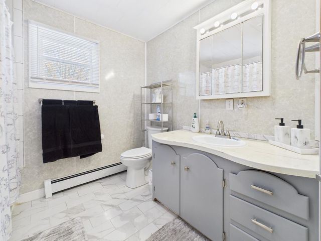 63 Pariseau Drive, Canaan, VT 05902