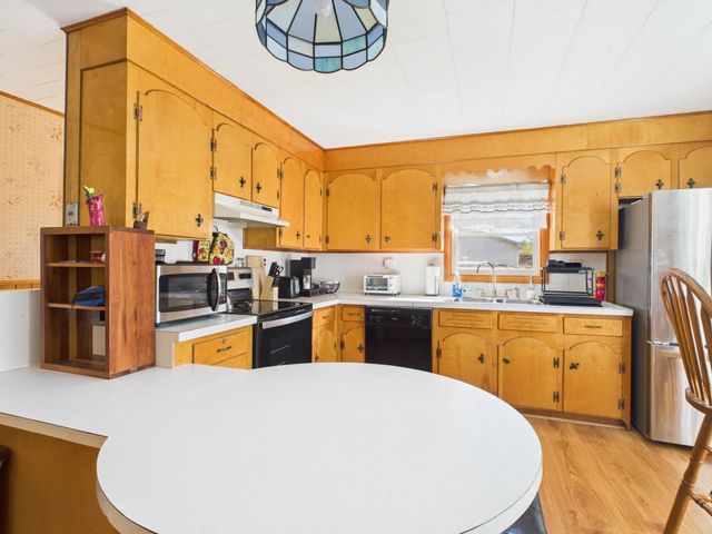 63 Pariseau Drive, Canaan, VT 05902