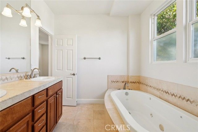 3802 Howard, Los Alamitos, CA 90720