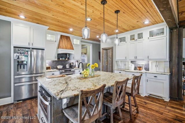 1109 Foxpoint, Brandon, MS 39047