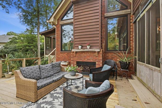 1109 Foxpoint, Brandon, MS 39047
