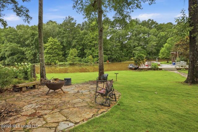 1109 Foxpoint, Brandon, MS 39047