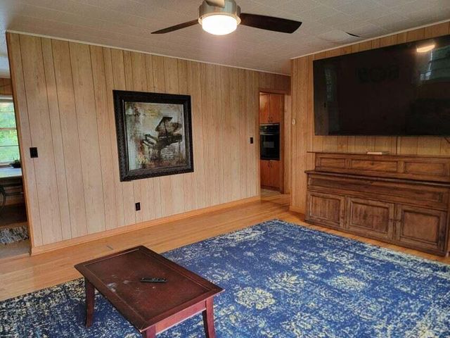 2285 Euchee Chapel Road, Spring City, TN 37381