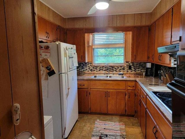 2285 Euchee Chapel Road, Spring City, TN 37381