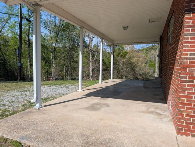 2285 Euchee Chapel Road, Spring City, TN 37381