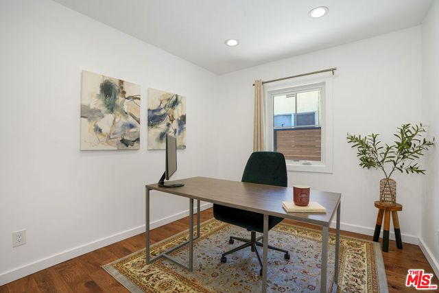 433 N Lamer Street, Burbank, CA 91506