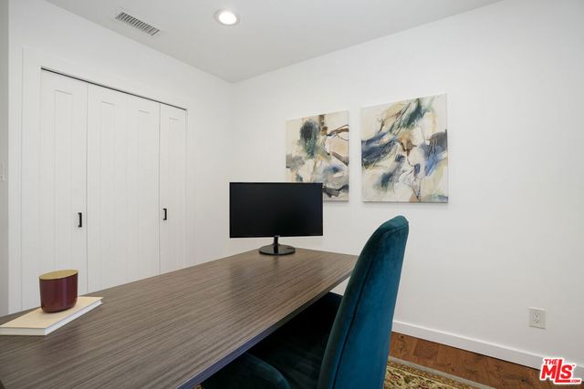 433 N Lamer Street, Burbank, CA 91506