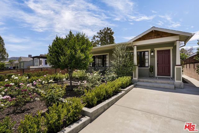 433 N Lamer Street, Burbank, CA 91506