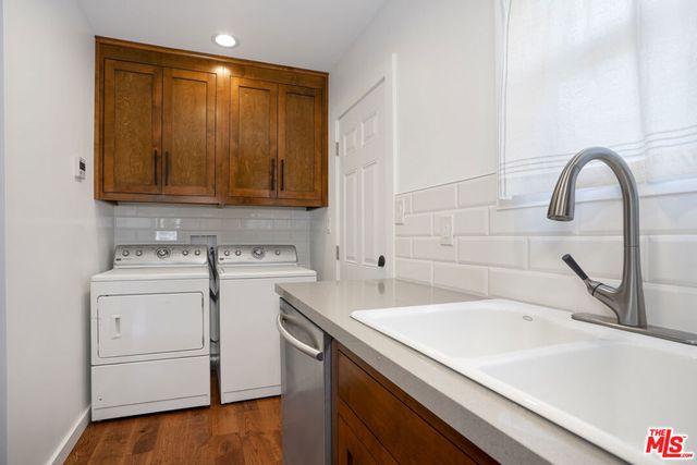 433 N Lamer Street, Burbank, CA 91506