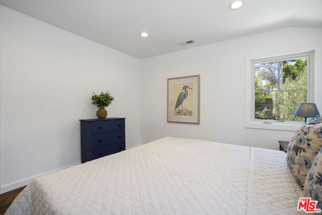 433 N Lamer Street, Burbank, CA 91506