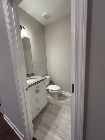 9744 N BLOOMINGTON CIR, Unincorporated, TN 38018