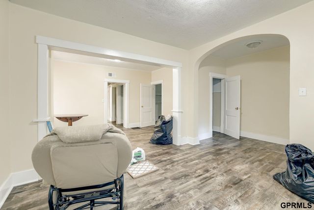 1039 Park Avenue, Omaha, NE 68105