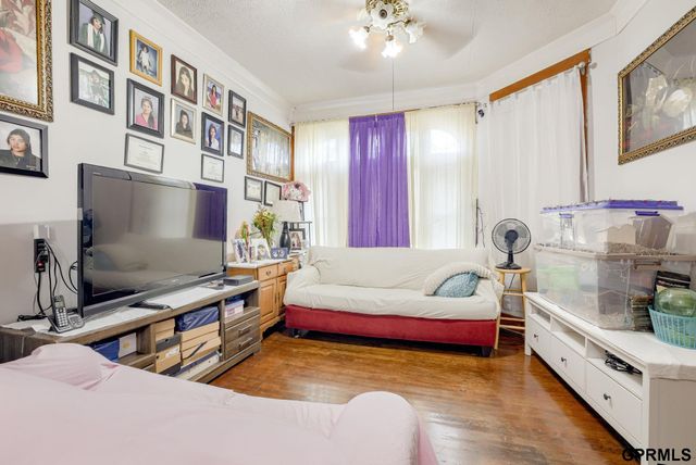 1039 Park Avenue, Omaha, NE 68105