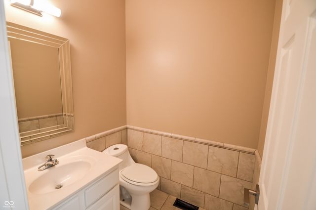 7744 Highridge Circle, Indianapolis, IN 46259